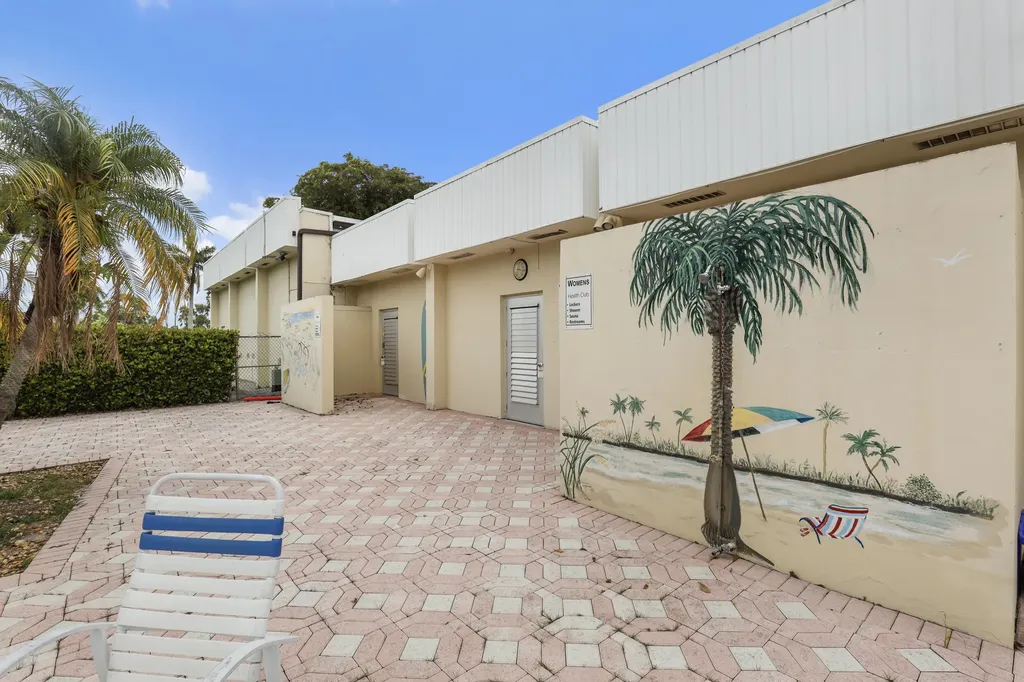 2885 W Ashley Drive Drive W West Palm Beach FL 33415