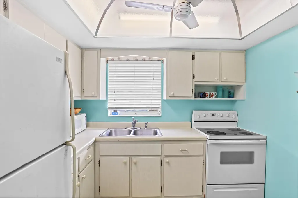 2885 W Ashley Drive Drive W West Palm Beach FL 33415