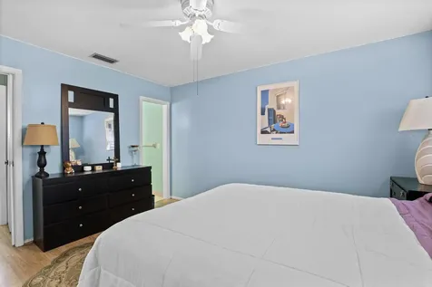 2885 W Ashley Drive Drive W West Palm Beach FL 33415