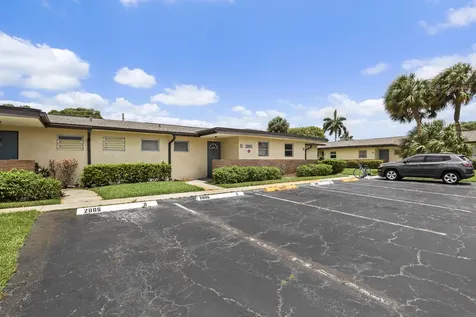 2885 W Ashley Drive Drive W West Palm Beach FL 33415