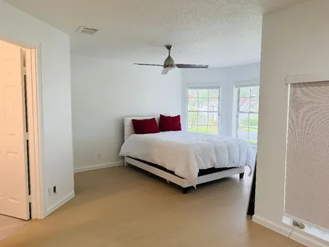 5855 NW 42nd Way Boca Raton FL 33496
