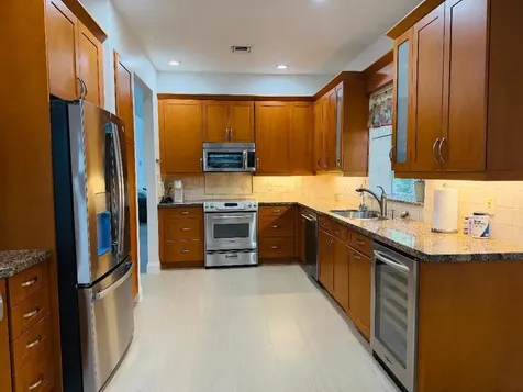5855 NW 42nd Way Boca Raton FL 33496