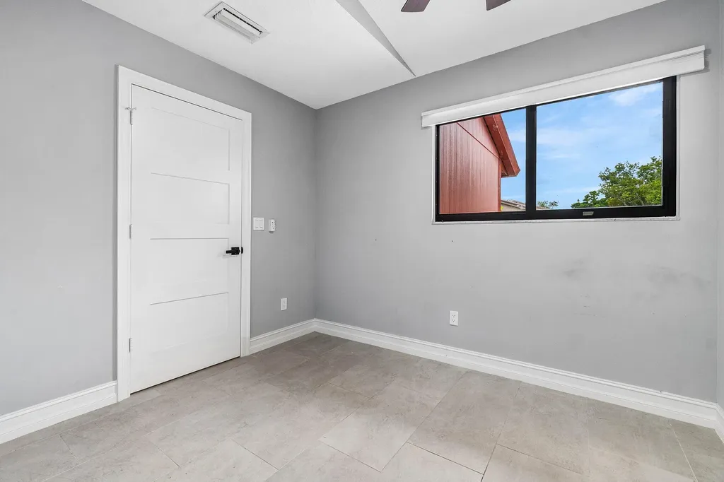 120 Mayfair Lane Boynton Beach FL 33426