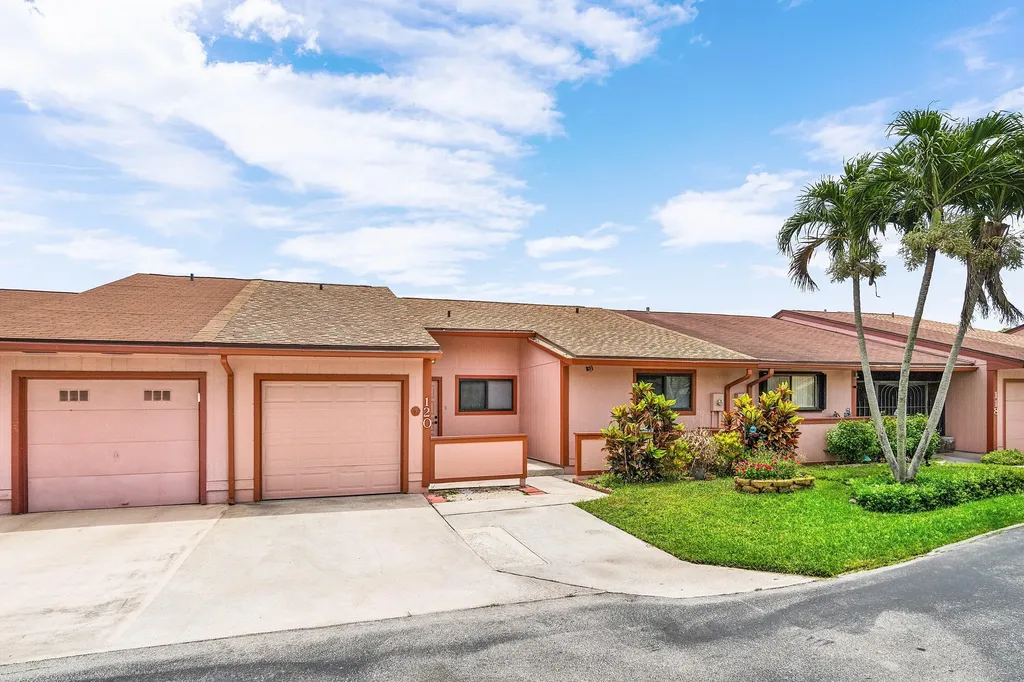 120 Mayfair Lane Boynton Beach FL 33426