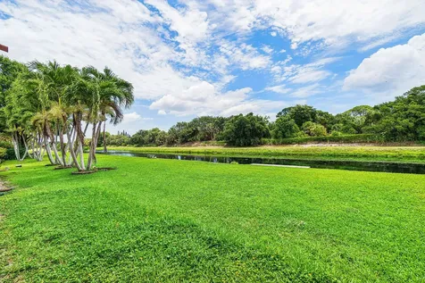 120 Mayfair Lane Boynton Beach FL 33426