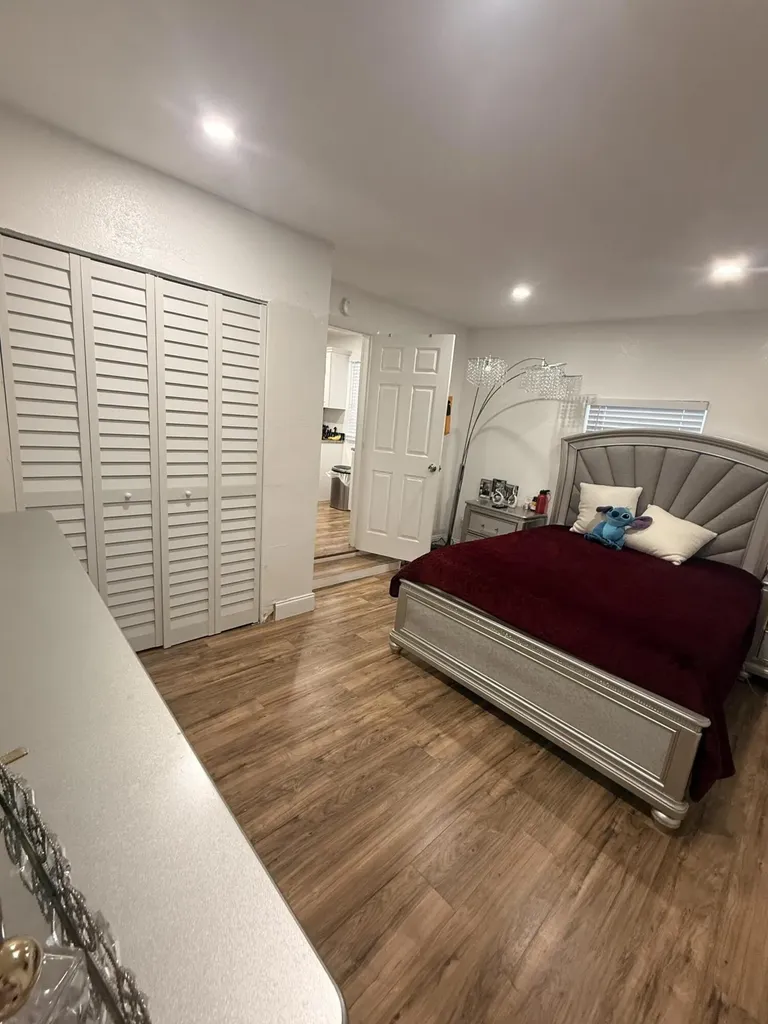629 56th Street West Palm Beach FL 33407