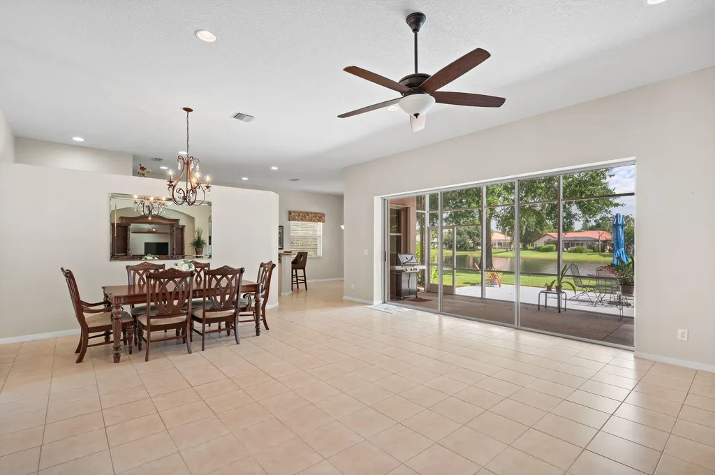 1534 SW Mockingbird Circle Port St Lucie FL 34986