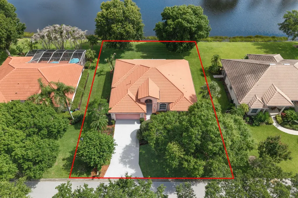 1534 SW Mockingbird Circle Port St Lucie FL 34986