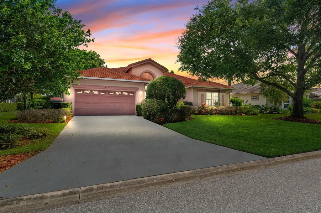 1534 SW Mockingbird Circle Port St Lucie FL 34986