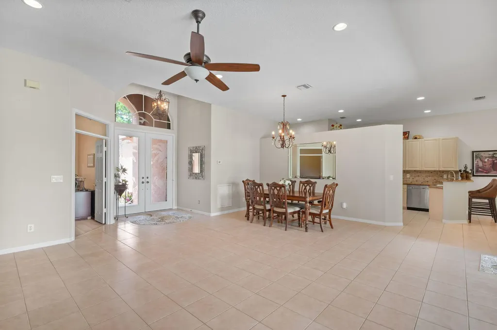 1534 SW Mockingbird Circle Port St Lucie FL 34986
