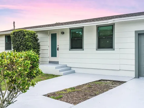 1028 Kentucky Avenue Clewiston FL 33440