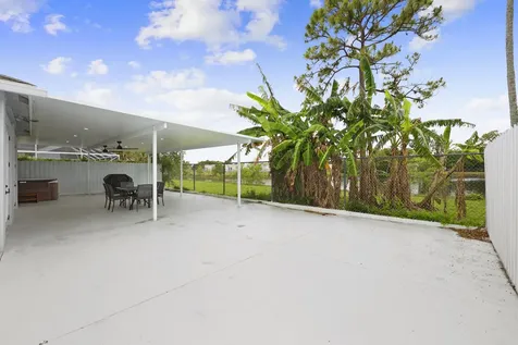 1209 Olympic Circle Greenacres FL 33413