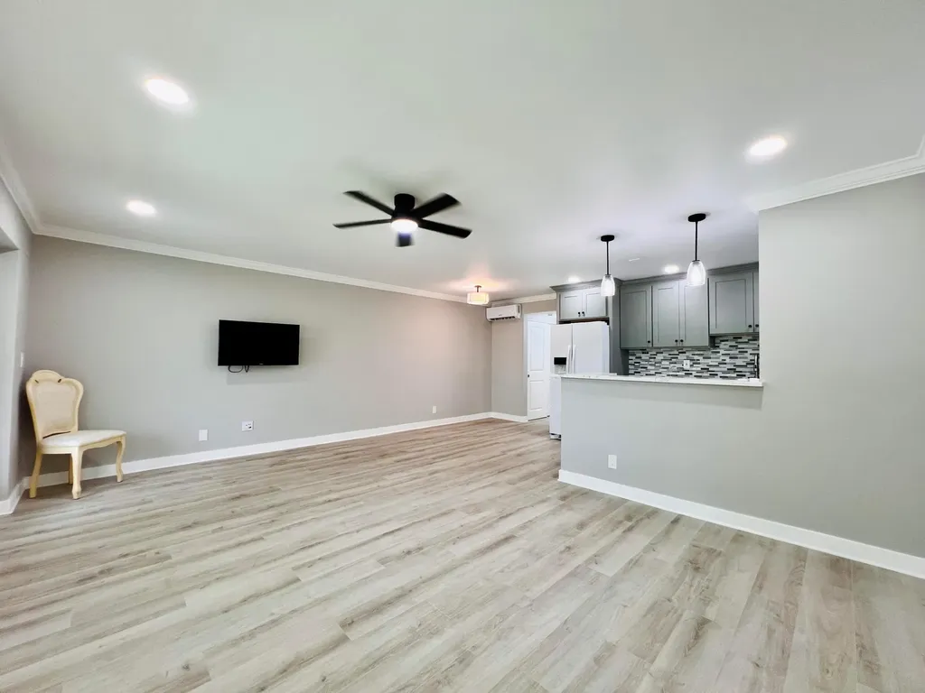 15 Bedford A West Palm Beach FL 33417