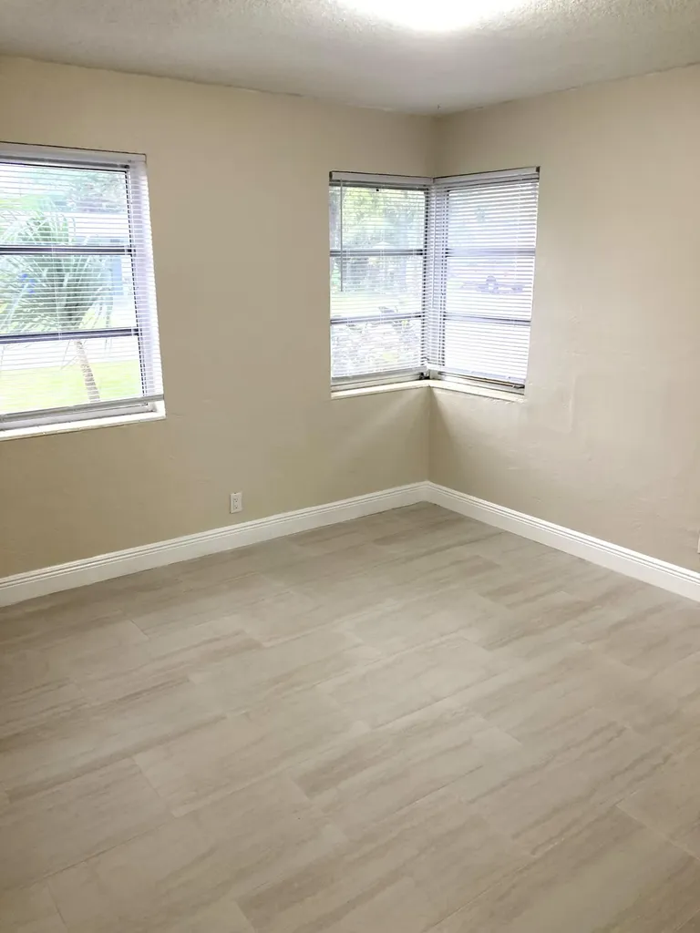 1648 NE 31st Court Pompano Beach FL 33064