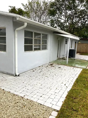 1648 NE 31st Court Pompano Beach FL 33064