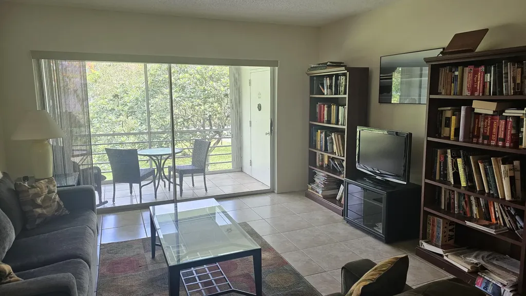 2620 SW 22nd Avenue Delray Beach FL 33445