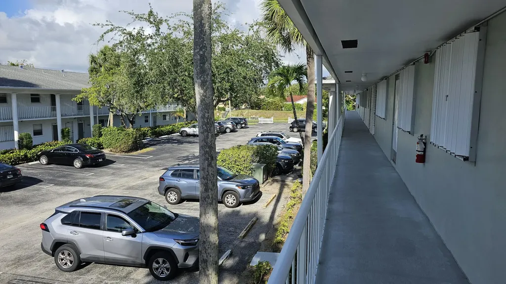 2620 SW 22nd Avenue Delray Beach FL 33445