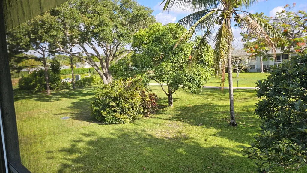 2620 SW 22nd Avenue Delray Beach FL 33445