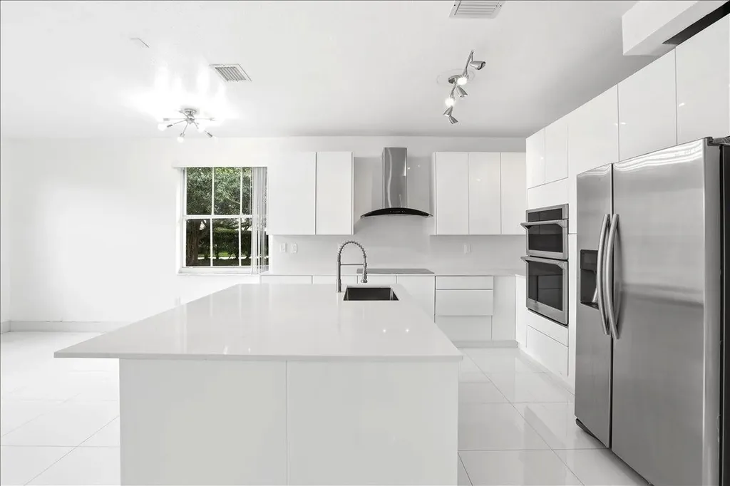 3802 SW 165th Terrace Miramar FL 33027