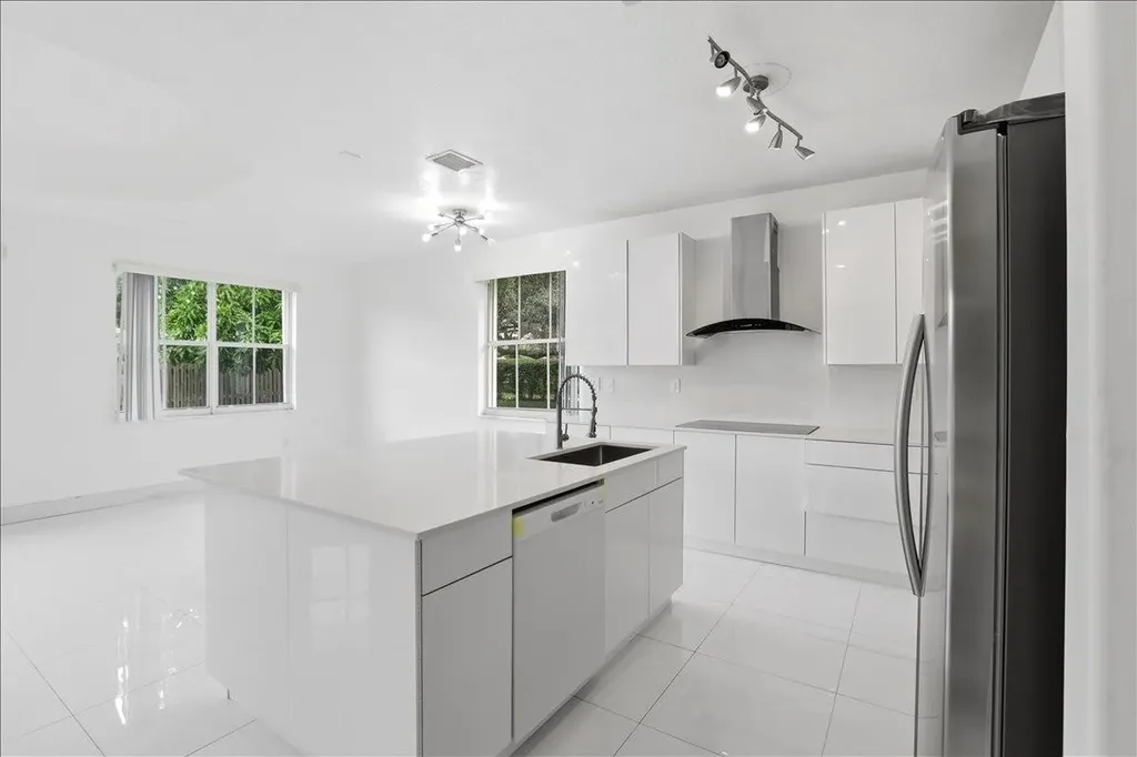 3802 SW 165th Terrace Miramar FL 33027