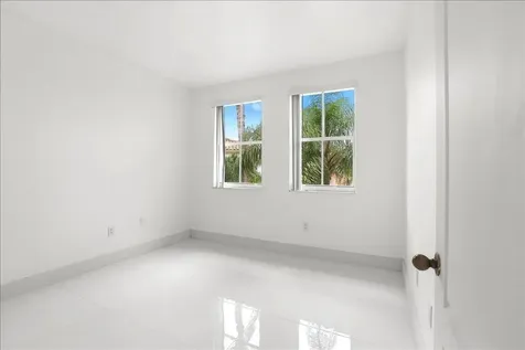 3802 SW 165th Terrace Miramar FL 33027