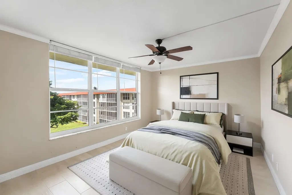 3150 NE 48th Court Lighthouse Point FL 33064