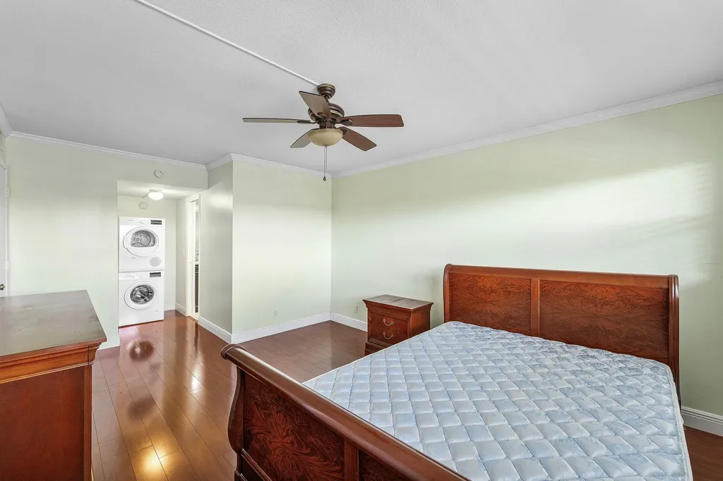 3150 NE 48th Court Lighthouse Point FL 33064