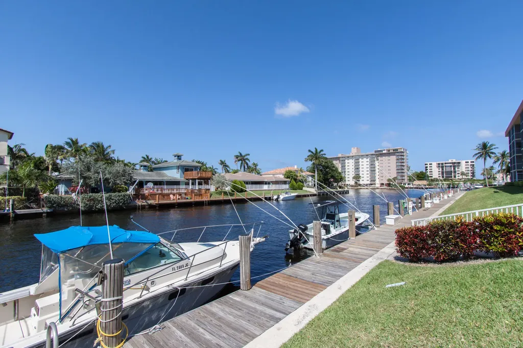3150 NE 48th Court Lighthouse Point FL 33064