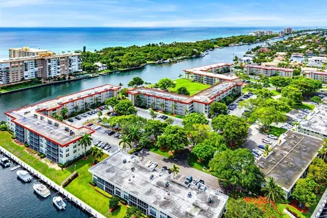 3150 NE 48th Court Lighthouse Point FL 33064