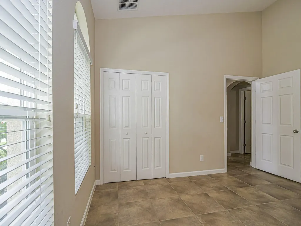 1750 SW Berkshire Circle Circle SW Vero Beach FL 32968