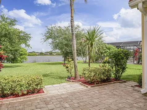 1750 SW Berkshire Circle Circle SW Vero Beach FL 32968