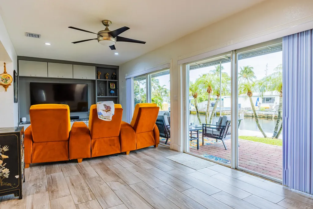 801 SE 5th Terrace Pompano Beach FL 33060