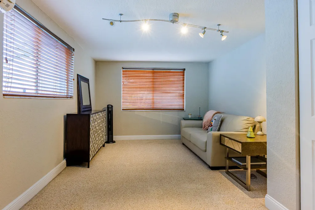 801 SE 5th Terrace Pompano Beach FL 33060