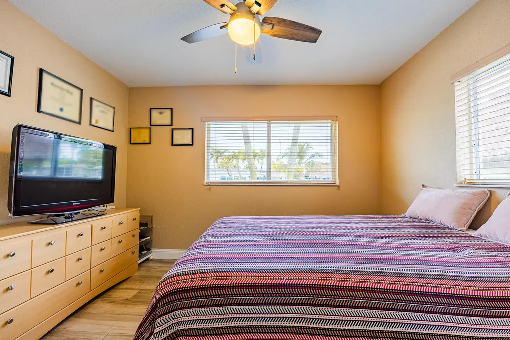801 SE 5th Terrace Pompano Beach FL 33060