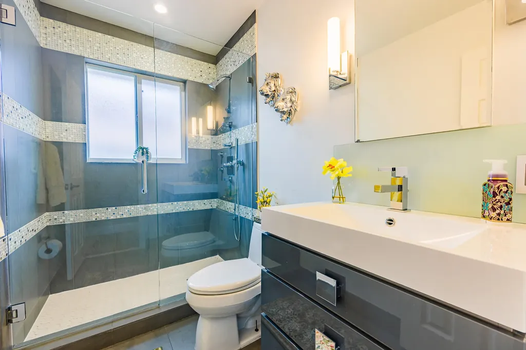 801 SE 5th Terrace Pompano Beach FL 33060