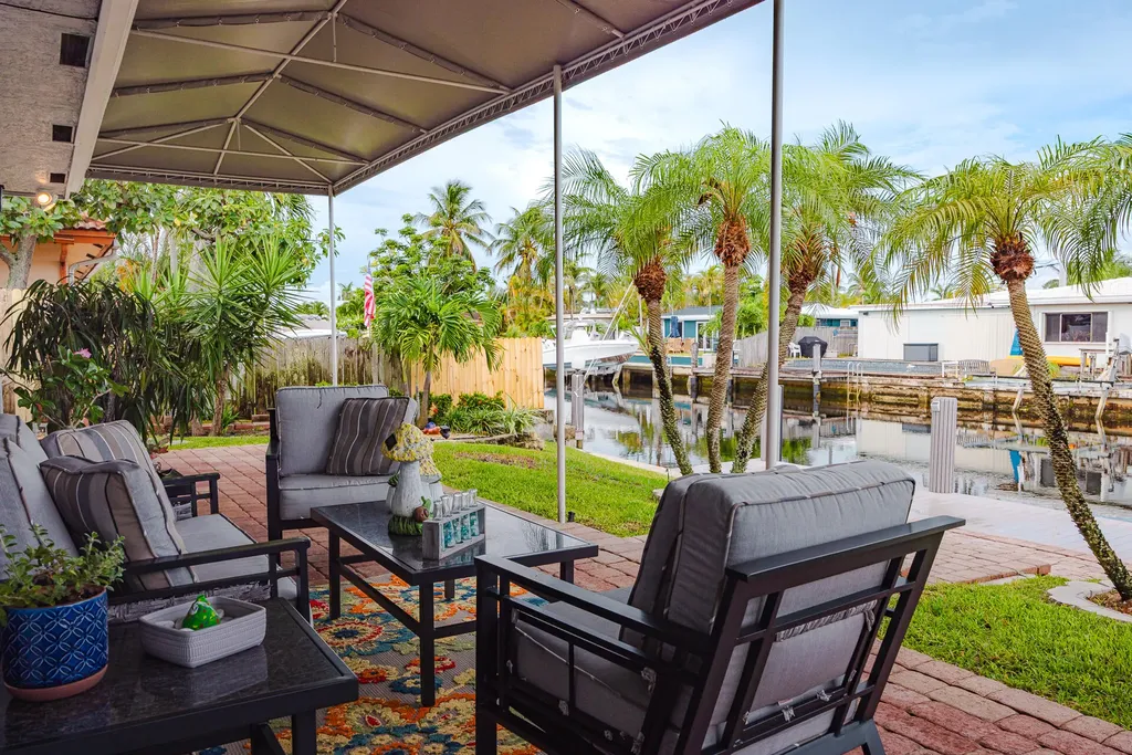 801 SE 5th Terrace Pompano Beach FL 33060