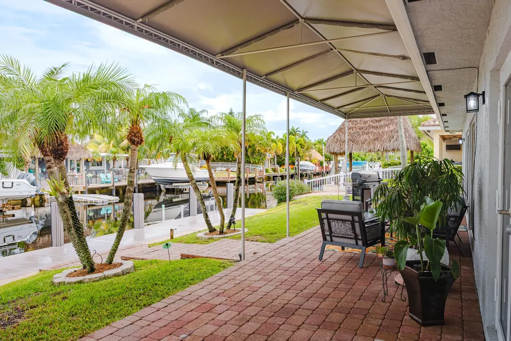801 SE 5th Terrace Pompano Beach FL 33060