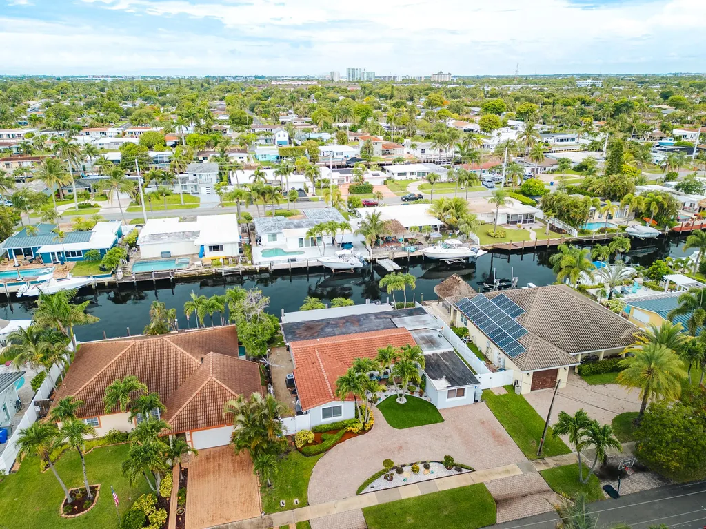 801 SE 5th Terrace Pompano Beach FL 33060