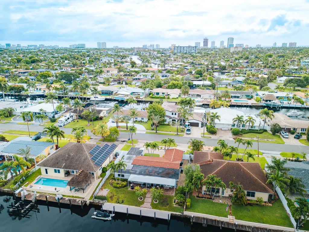 801 SE 5th Terrace Pompano Beach FL 33060