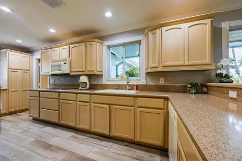 801 SE 5th Terrace Pompano Beach FL 33060