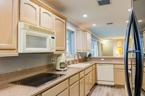 801 SE 5th Terrace Pompano Beach FL 33060