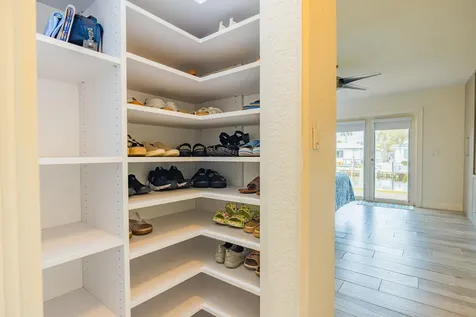 801 SE 5th Terrace Pompano Beach FL 33060