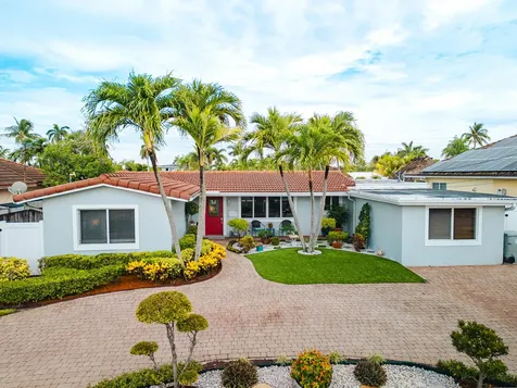 801 SE 5th Terrace Pompano Beach FL 33060