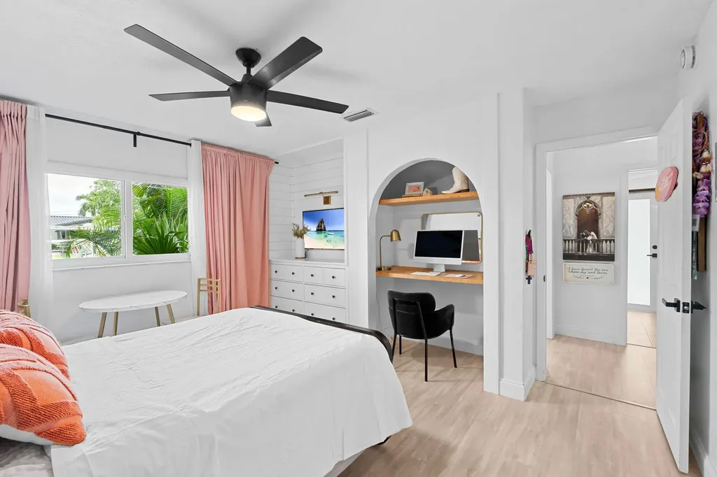 6040 SW 14th Street Plantation FL 33317