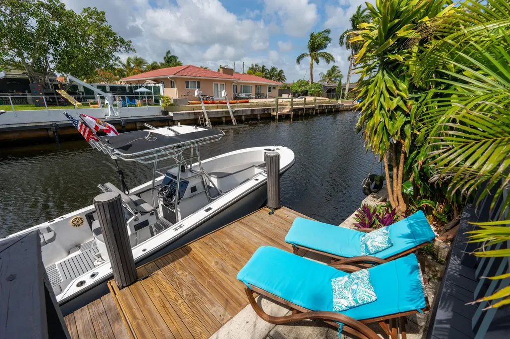 6040 SW 14th Street Plantation FL 33317