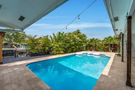 6040 SW 14th Street Plantation FL 33317