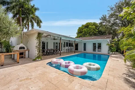 6040 SW 14th Street Plantation FL 33317