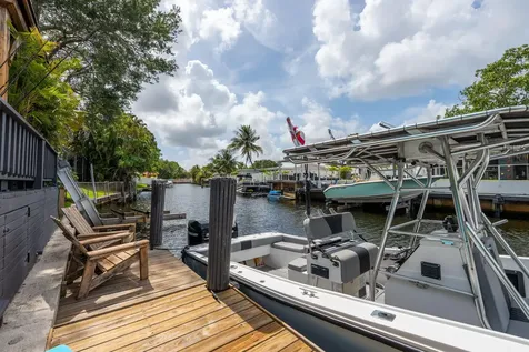 6040 SW 14th Street Plantation FL 33317