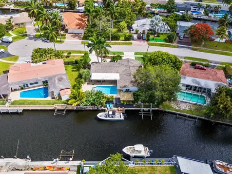6040 SW 14th Street Plantation FL 33317