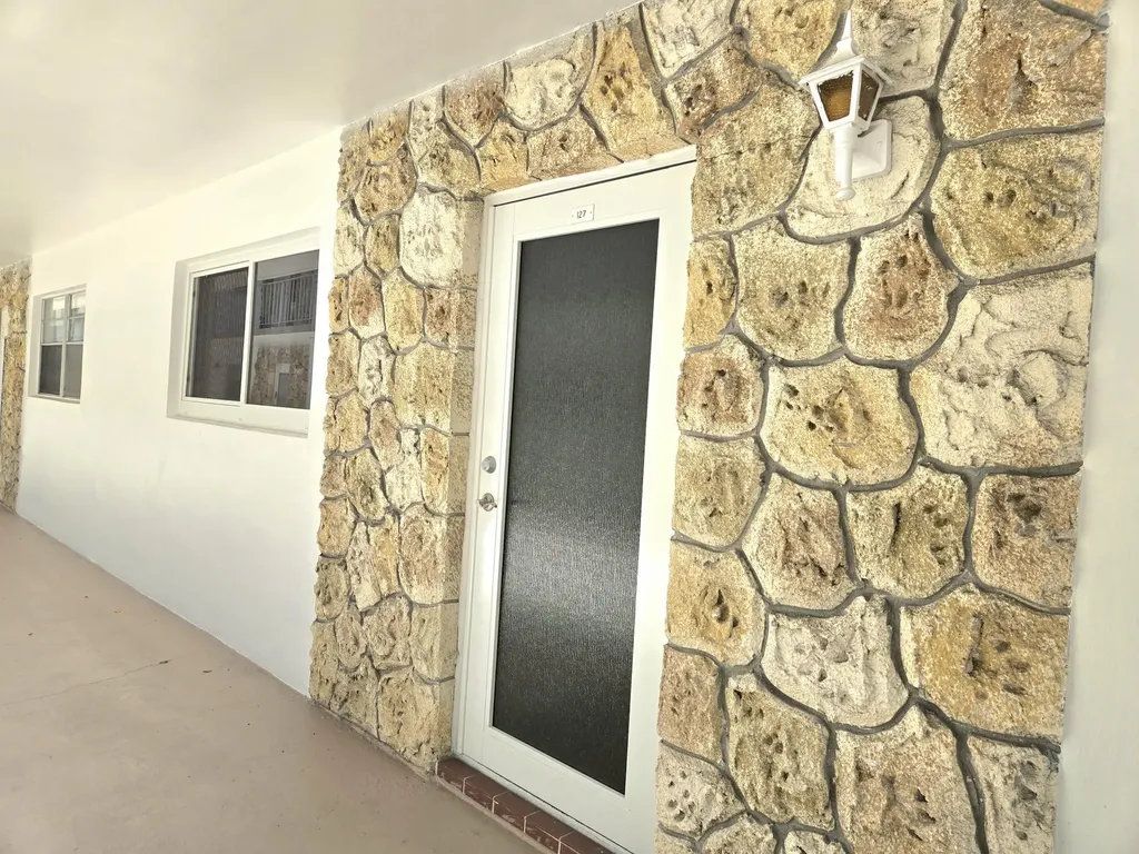 2501 W Golf Boulevard Pompano Beach FL 33064